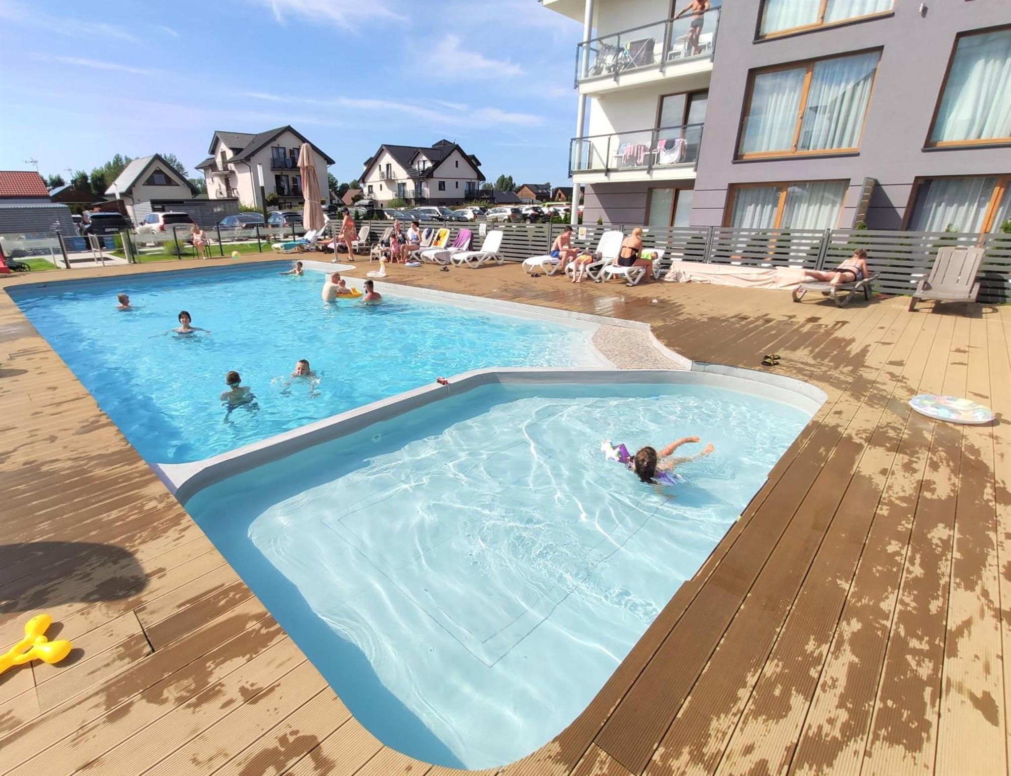 Apartament "Blu10" Z Basenem Сарбиново Экстерьер фото
